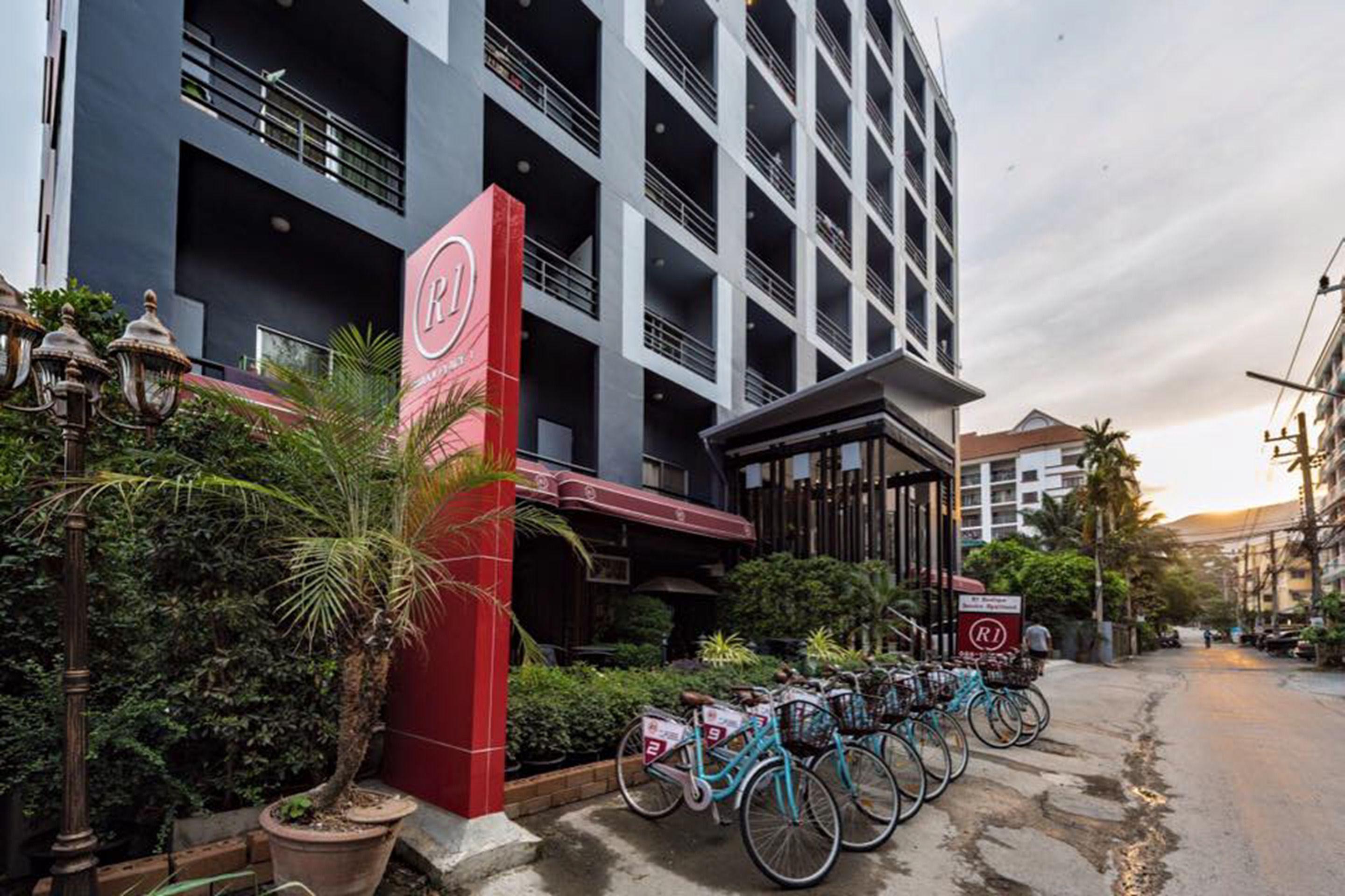 R1 Nimman Hotel Chiangmai - Chiang Mai — Photos 1